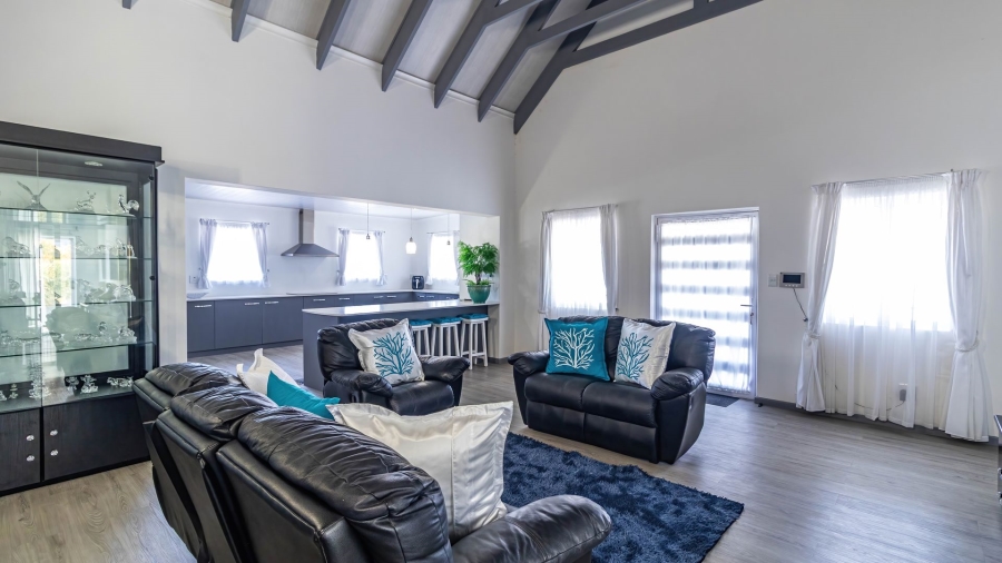 3 Bedroom Property for Sale in Lampiesbaai Western Cape